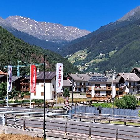 Residence Raethia Tra Bormio E Livigno Pradelle エクステリア 写真