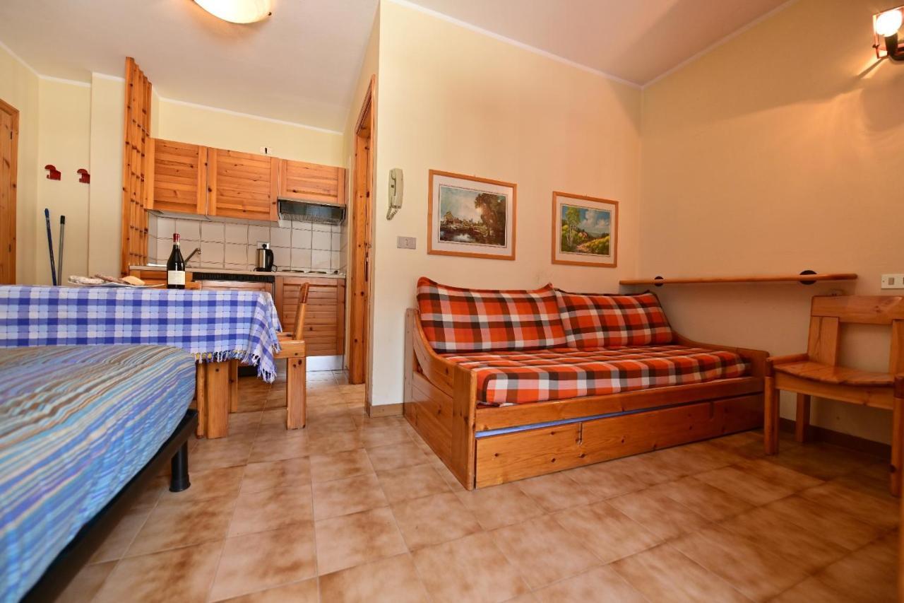Residence Raethia Tra Bormio E Livigno Pradelle エクステリア 写真