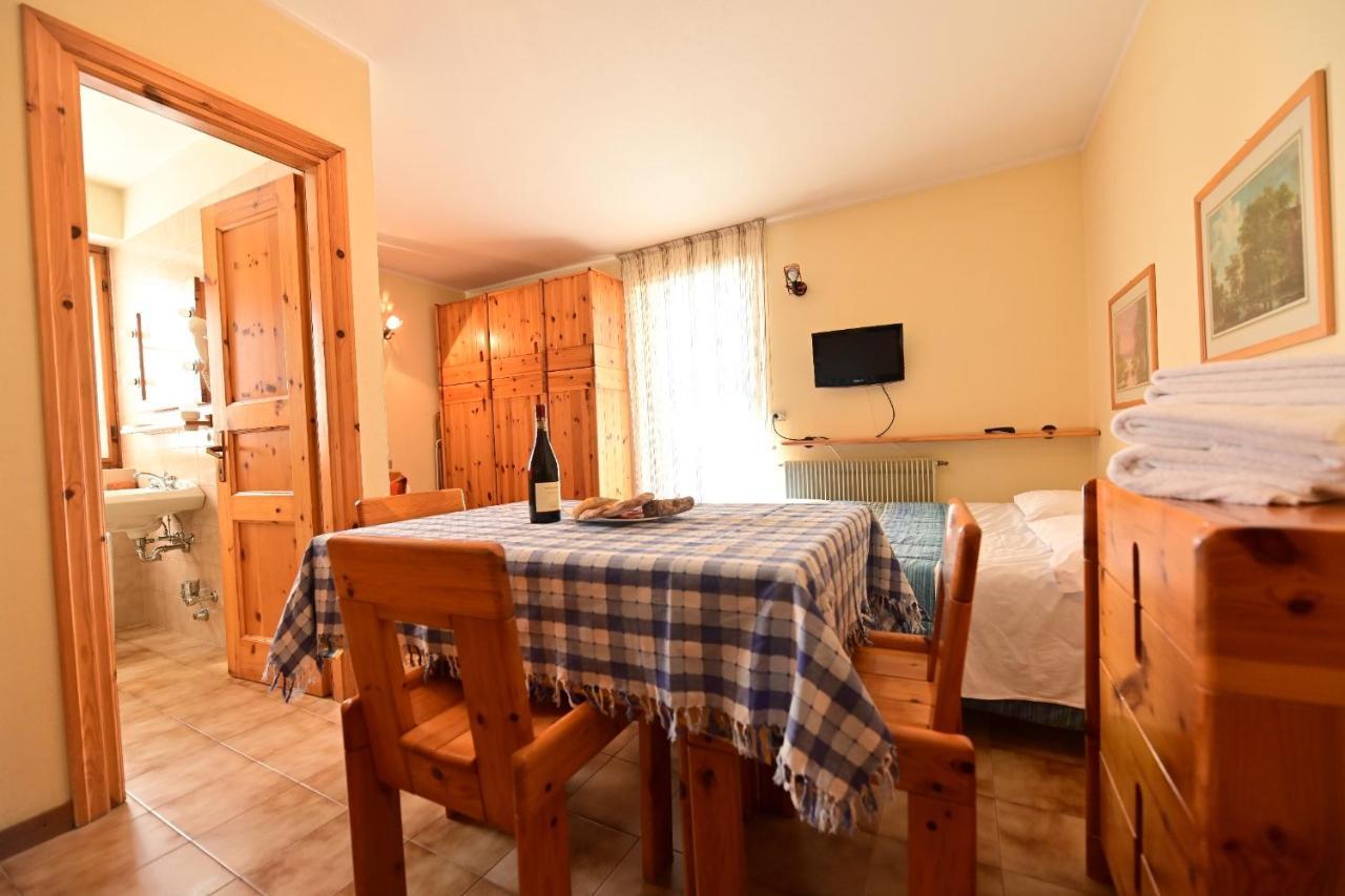 Residence Raethia Tra Bormio E Livigno Pradelle エクステリア 写真