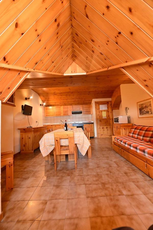 Residence Raethia Tra Bormio E Livigno Pradelle エクステリア 写真