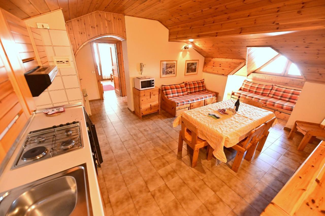 Residence Raethia Tra Bormio E Livigno Pradelle エクステリア 写真