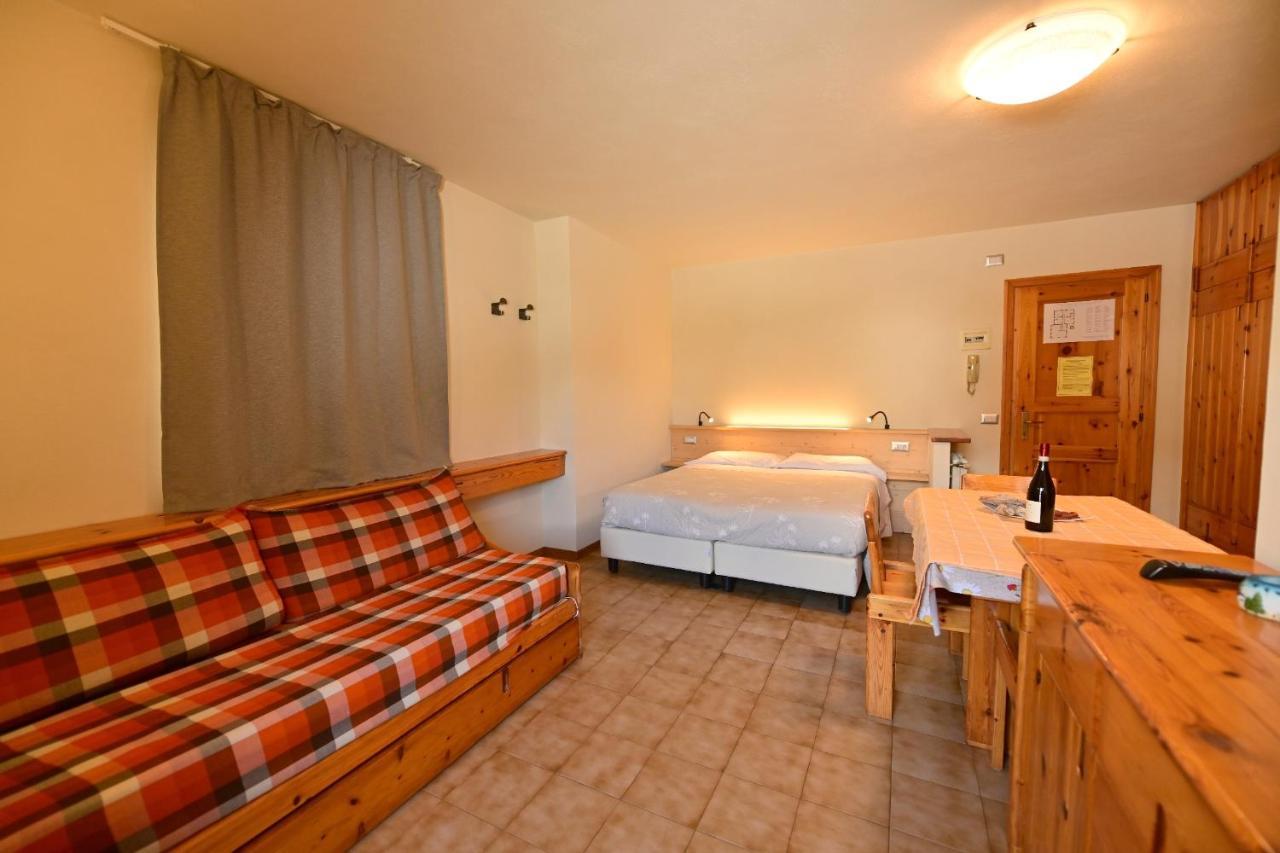 Residence Raethia Tra Bormio E Livigno Pradelle エクステリア 写真