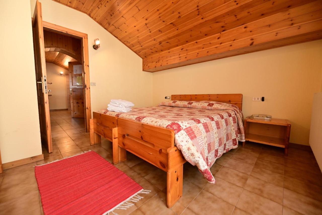 Residence Raethia Tra Bormio E Livigno Pradelle エクステリア 写真