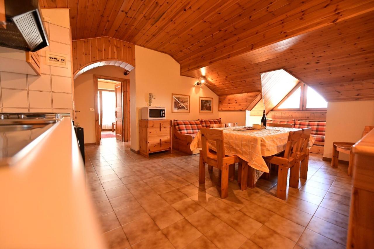Residence Raethia Tra Bormio E Livigno Pradelle エクステリア 写真