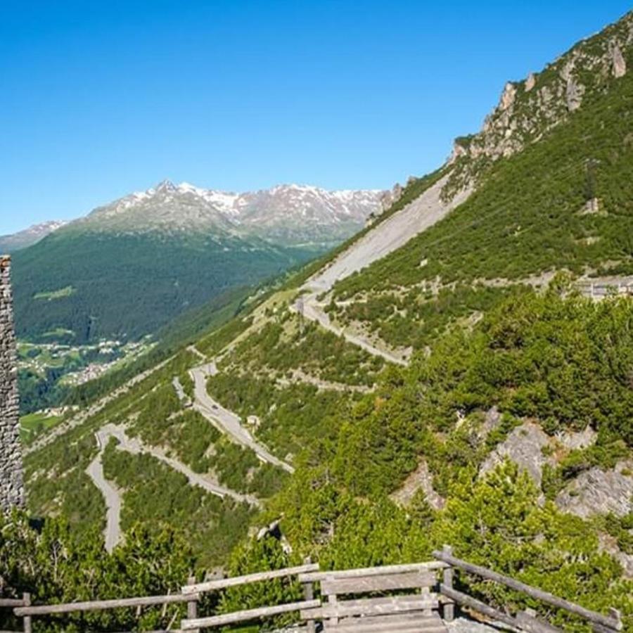 Residence Raethia Tra Bormio E Livigno Pradelle エクステリア 写真