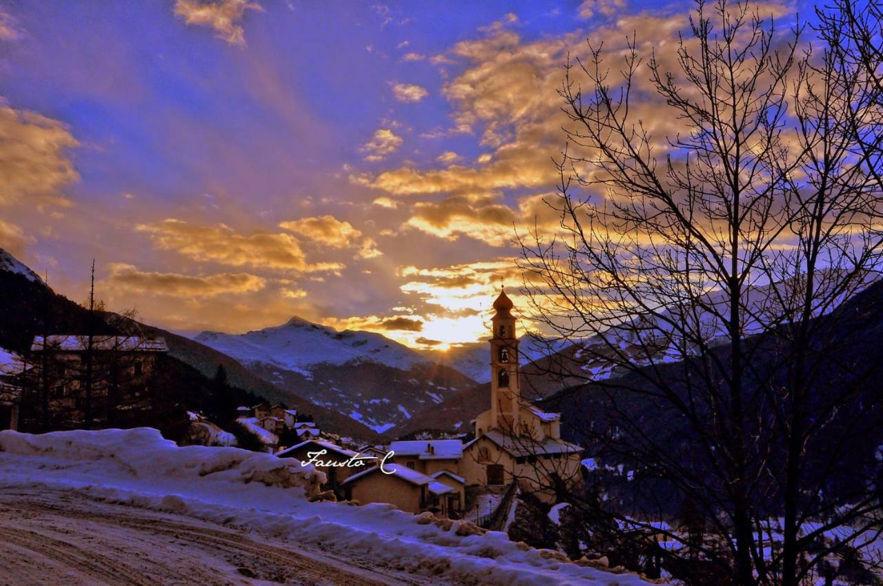 Residence Raethia Tra Bormio E Livigno Pradelle エクステリア 写真