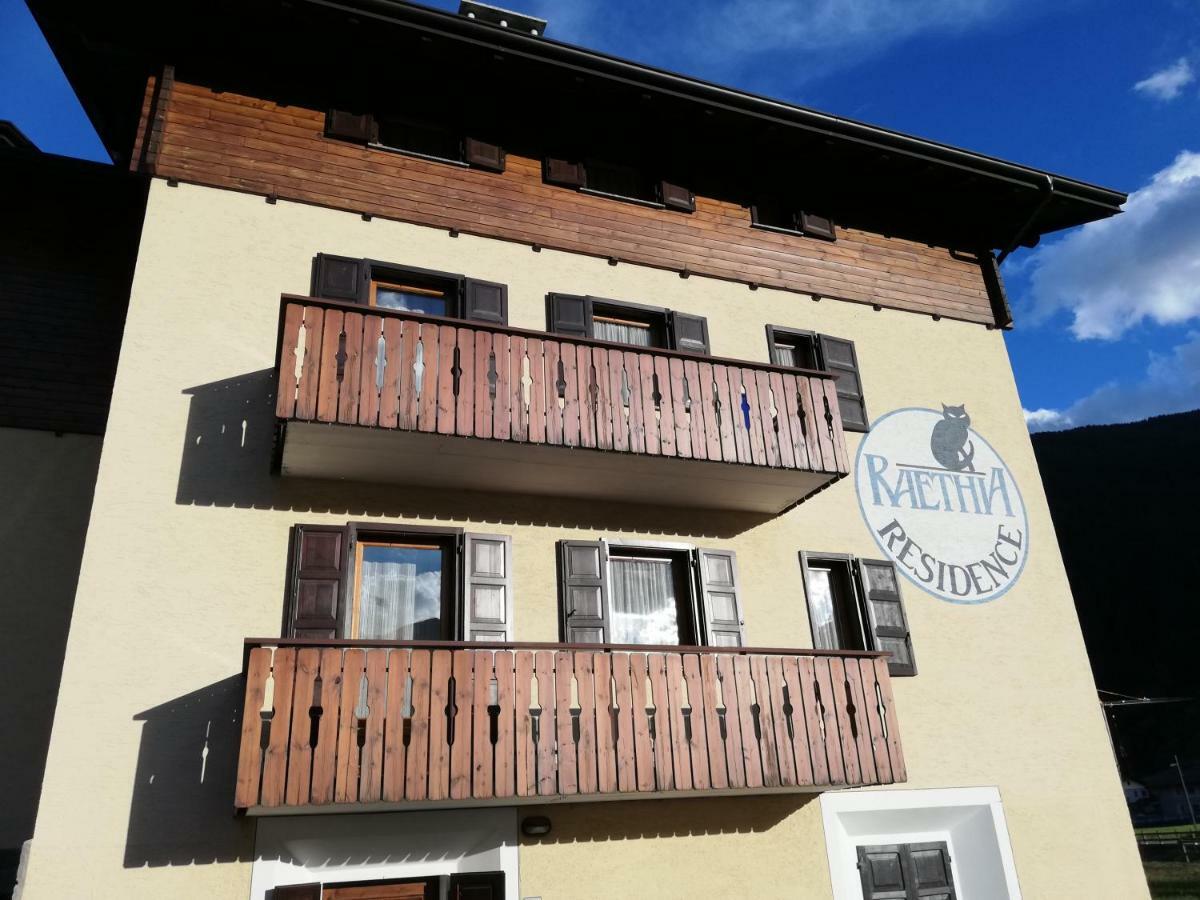 Residence Raethia Tra Bormio E Livigno Pradelle エクステリア 写真