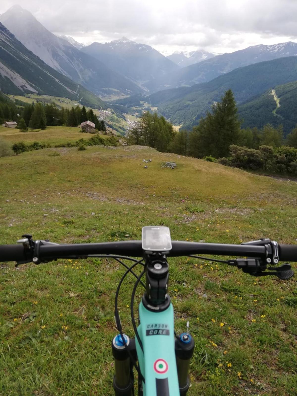 Residence Raethia Tra Bormio E Livigno Pradelle エクステリア 写真